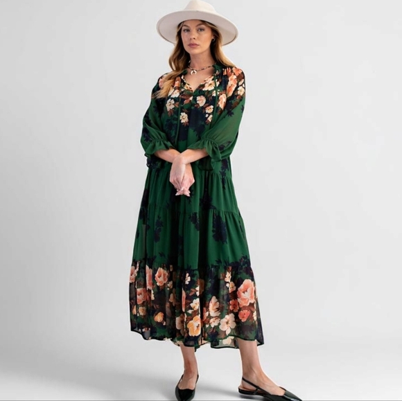 New Easel Green Floral Print Long Sleeve Maxi Dress - Picture 6 of 6